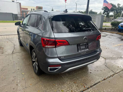 2024 Volkswagen Taos SE