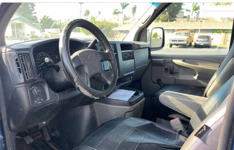 2004 Chevrolet Express 2500