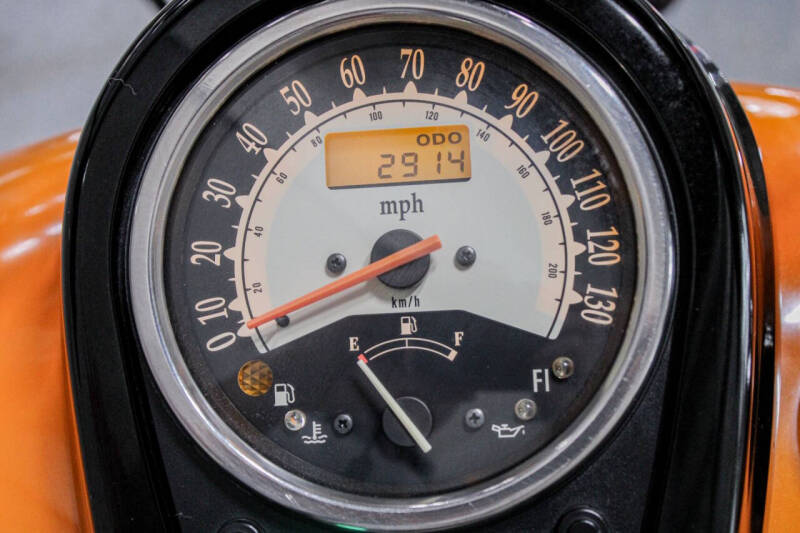 2021 Kawasaki Vulcan 900 Custom