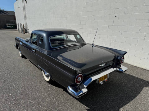 1957 Ford Thunderbird