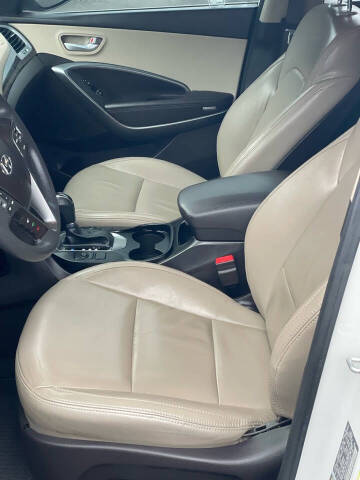 2019 Hyundai Santa Fe XL SE