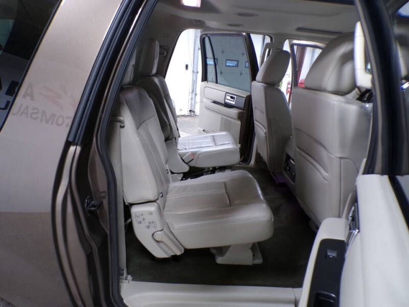 2017 Lincoln Navigator L Select