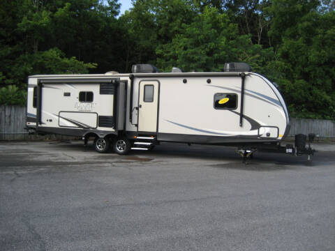 2018 Crossroads 33SI