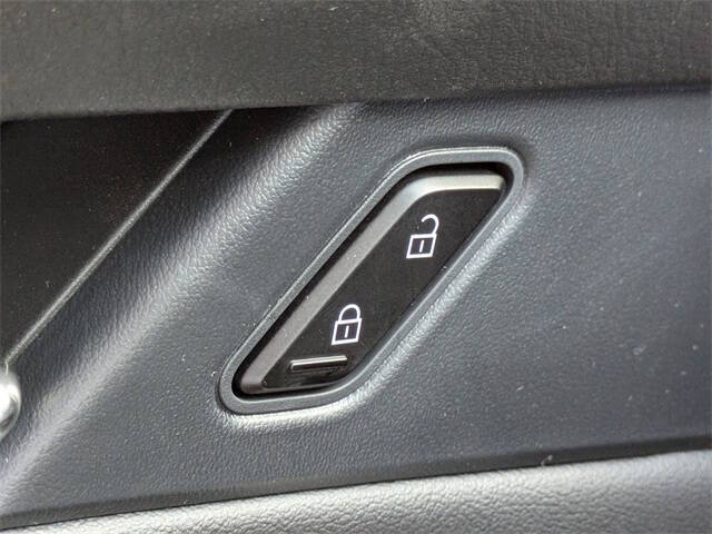 2025 Mazda CX-30 2.5 S Preferred