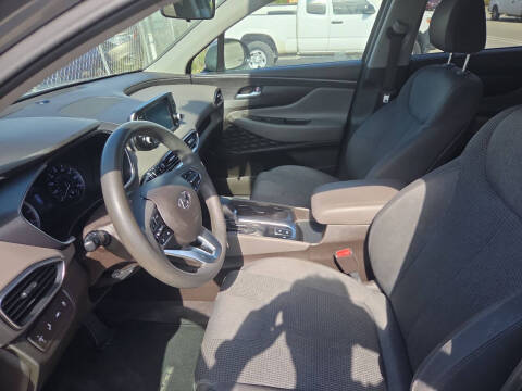 2019 Hyundai Santa Fe SE 2.4L