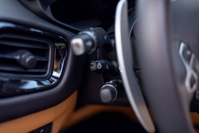 2023 Aston Martin Vantage