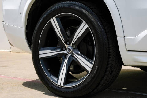 2016 Volvo XC90 T8 eAWD R-Design