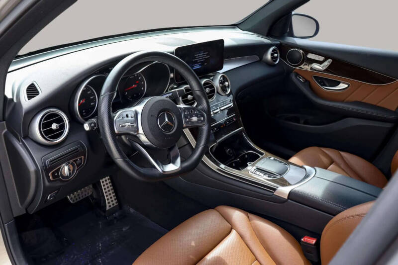 2021 Mercedes-Benz GLC GLC 300