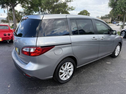 2014 Mazda MAZDA5 Sport