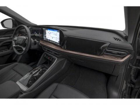 2025 Audi Q5 quattro Premium Plus TFSI