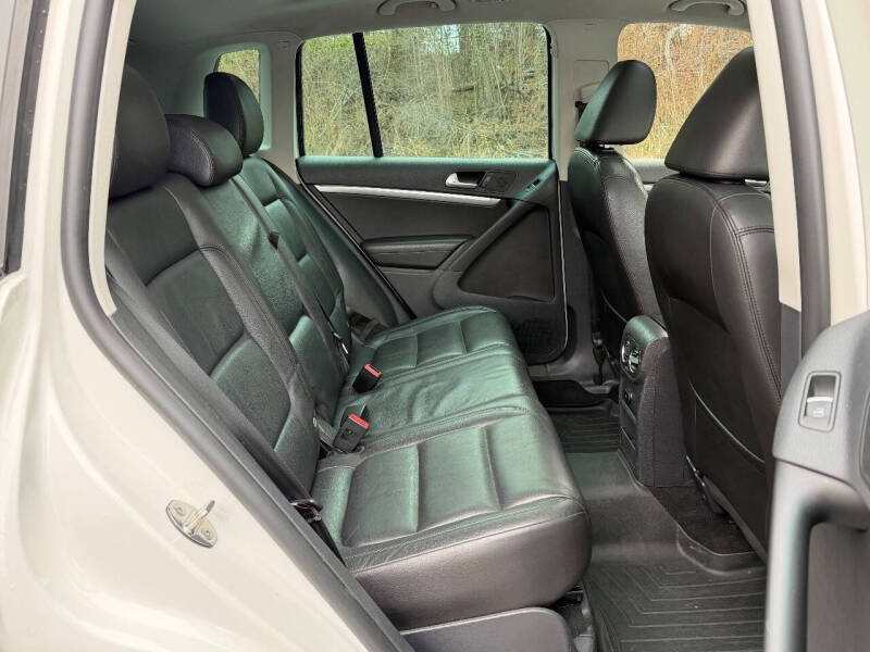 2013 Volkswagen Tiguan SEL 4Motion