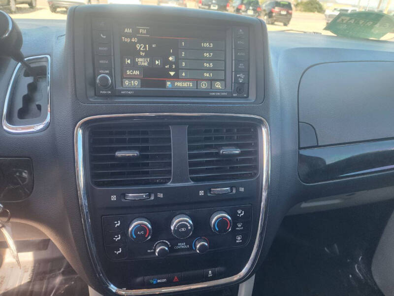 2017 Dodge Grand Caravan SE Plus