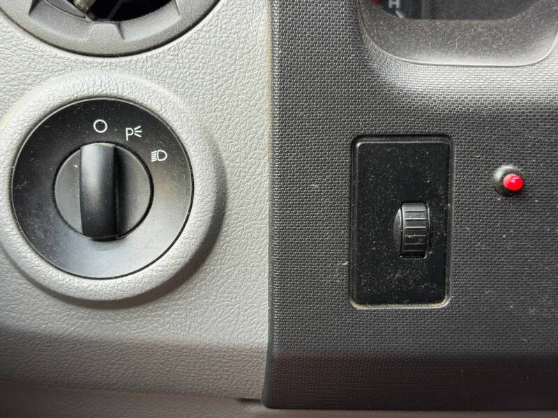 2010 Ford E-Series E-150