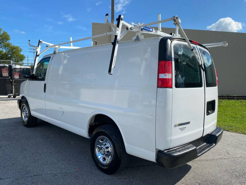 2020 Chevrolet Express 2500