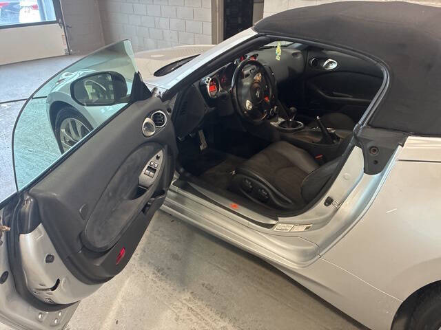 2012 Nissan 370Z Roadster Touring