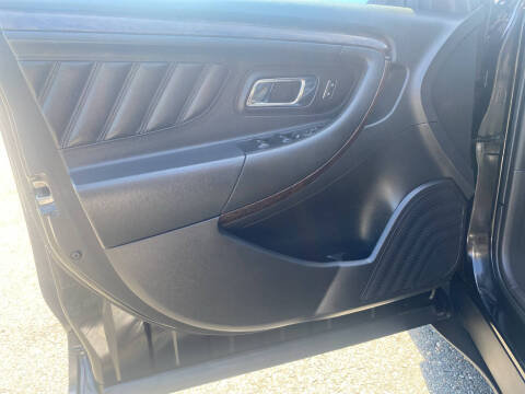 2013 Ford Taurus Limited