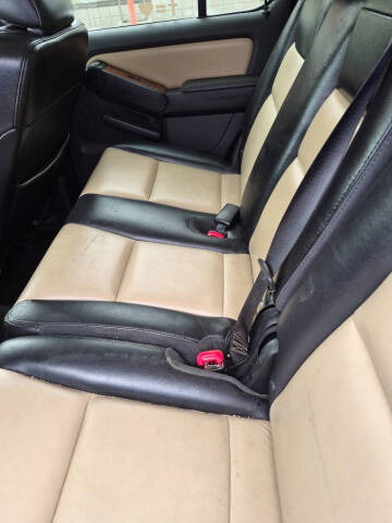 2010 Ford Explorer Eddie Bauer