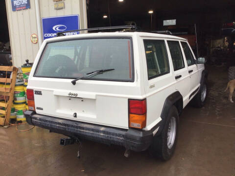 1996 Jeep Cherokee SE