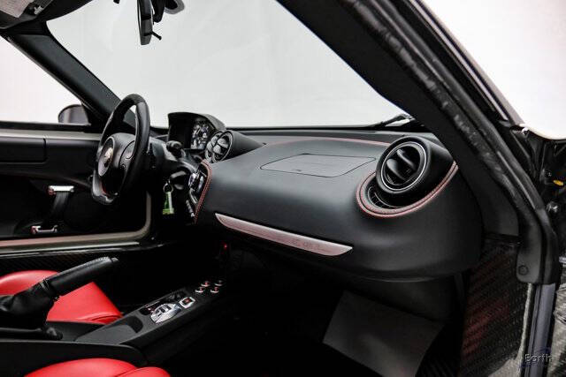2015 Alfa Romeo 4C