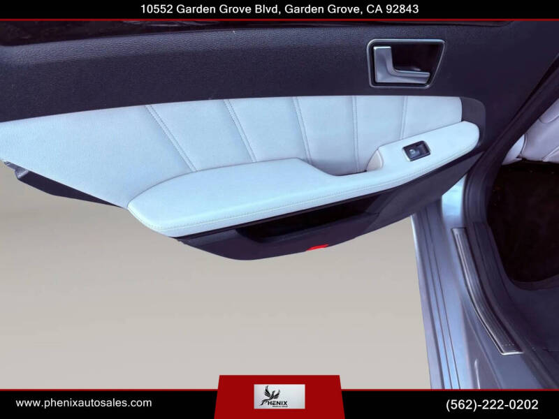 2012 Mercedes-Benz E-Class