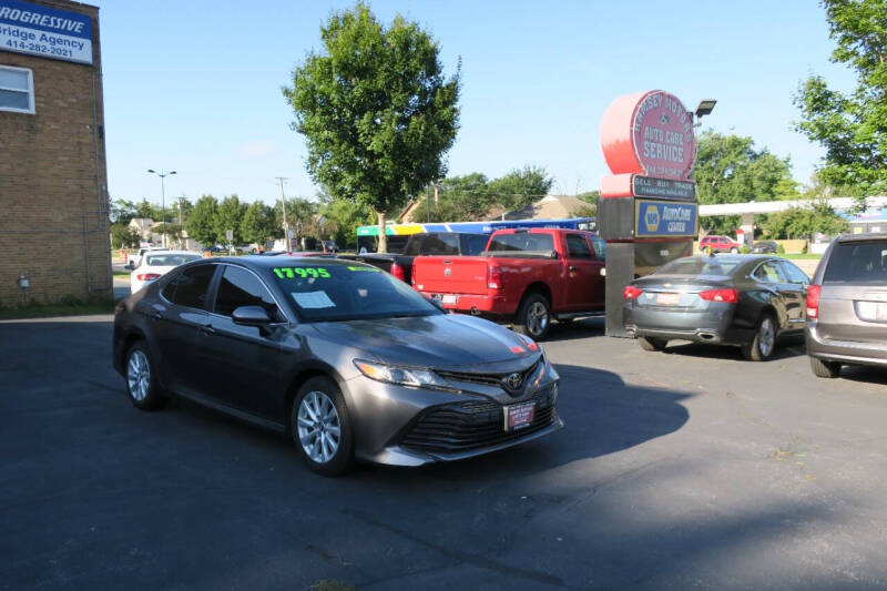 2018 Toyota Camry LE
