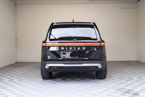 2022 Rivian R1S Launch Edition