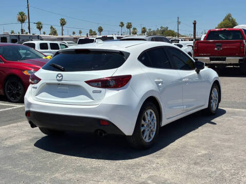 2015 Mazda MAZDA3 i Touring