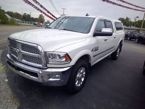 2017 RAM 3500 for sale at River City Auto Sales in Cottage Hills IL