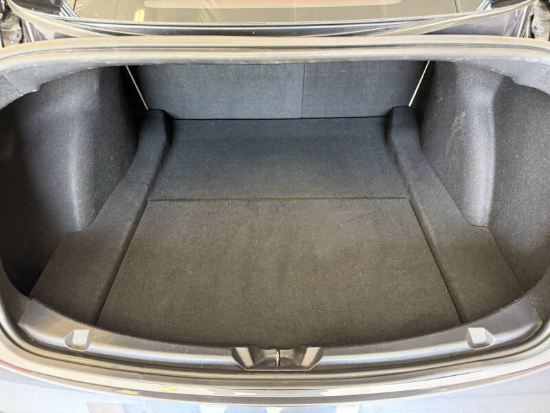 2018 Tesla Model 3 Performance