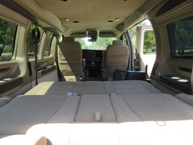 2021 GMC Savana LS 2500