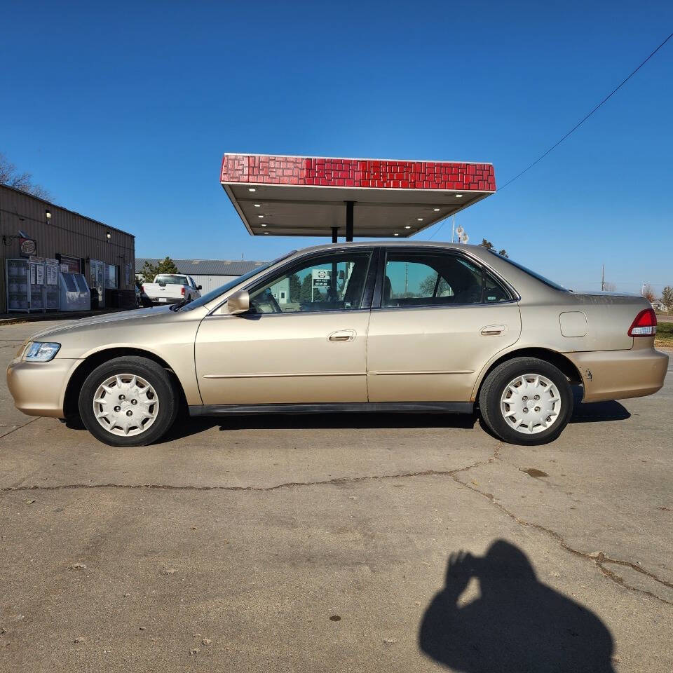 2001 Honda Accord for sale at Dakota Auto Inc in Dakota City, NE