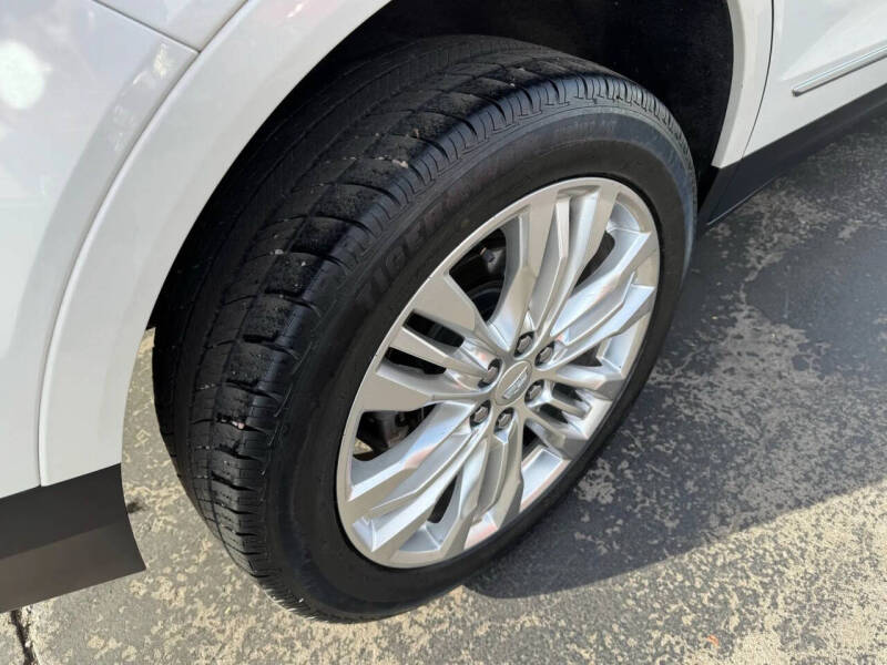 2017 Cadillac XT5 Premium Luxury