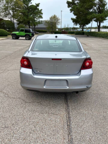 2013 Dodge Avenger SE