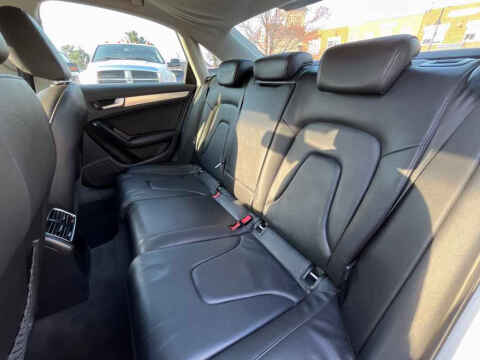 2009 Audi A4 2.0T quattro Premium Plus