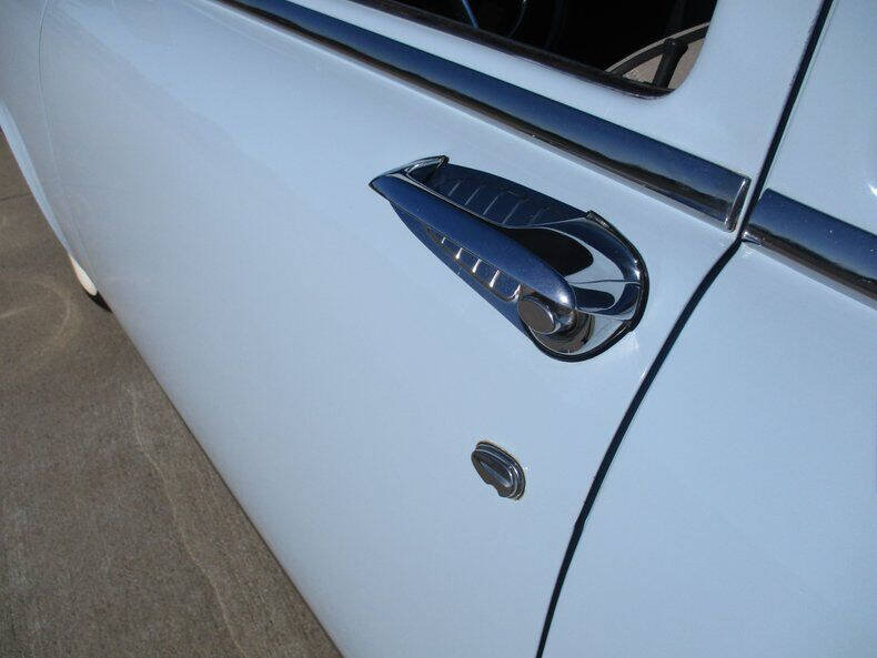 1952 Mercury 2 Door Sedan