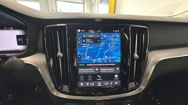 2025 Volvo S60 B5 Core