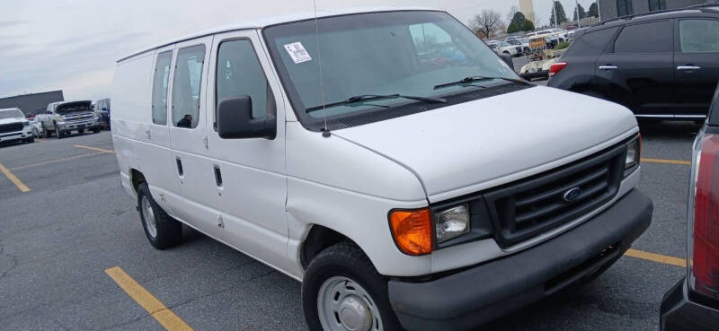 2005 Ford E-Series E-150