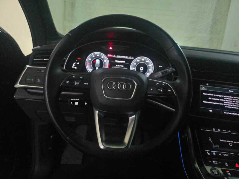 2023 Audi Q7 quattro Premium Plus 45 TFSI