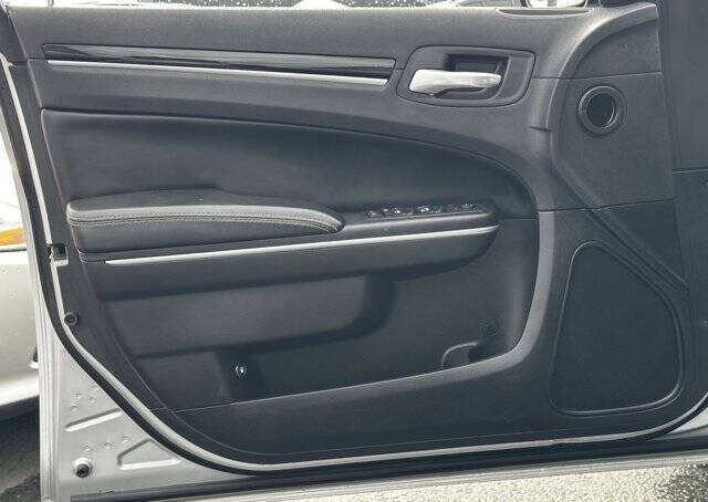 2021 Chrysler 300 S V6