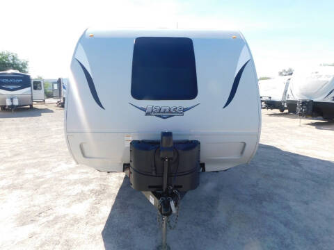 2017 Lance 2155