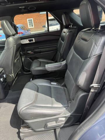 2021 Ford Explorer ST