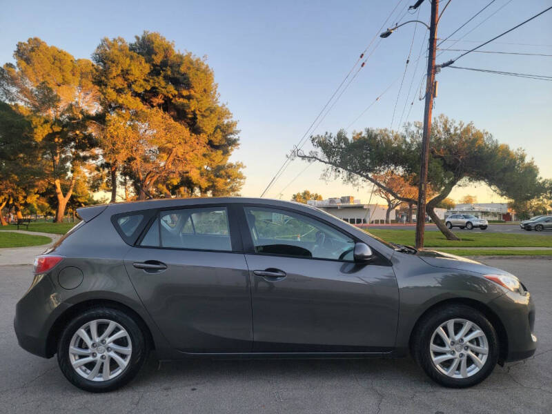2012 Mazda MAZDA3 i Touring