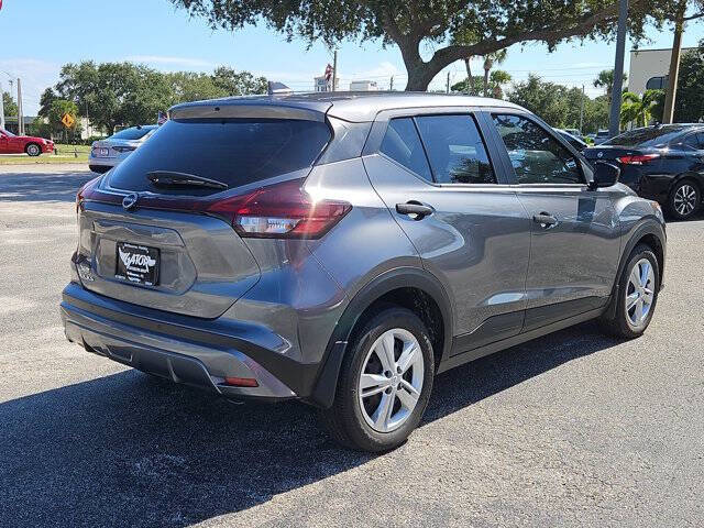 2024 Nissan Kicks S