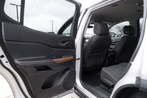 2019 GMC Acadia SLE-2