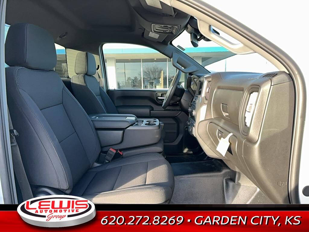 2025 Chevrolet Silverado 2500HD for sale at Lewis Chevrolet of Garden City in Garden City, KS