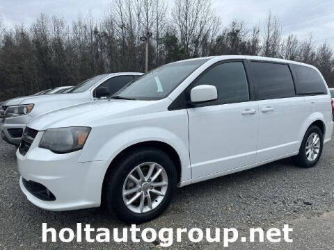 2018 Dodge Grand Caravan for sale at Holt Auto Group in Crossett AR