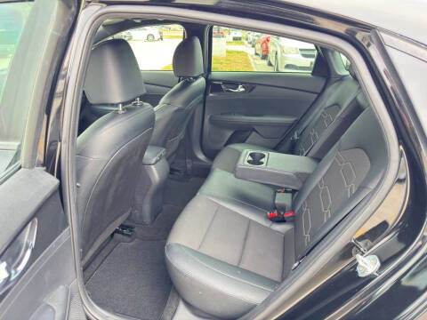 2021 Kia Forte GT Line