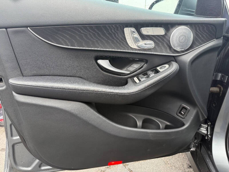 2016 Mercedes-Benz GLC GLC 300