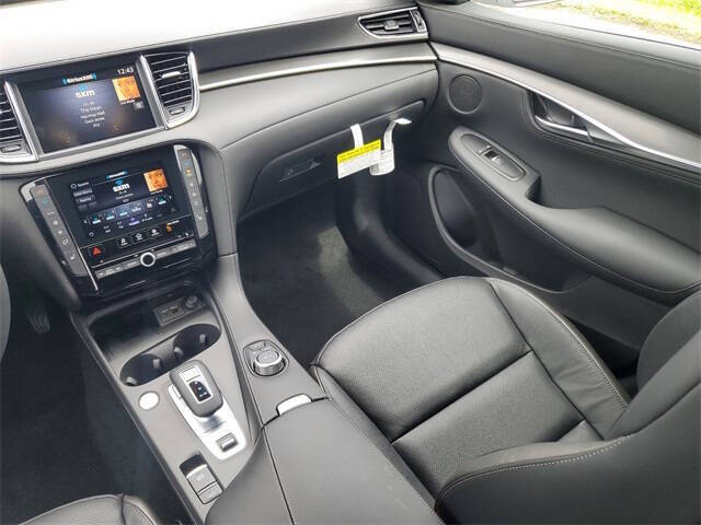 2025 Infiniti QX55 Luxe