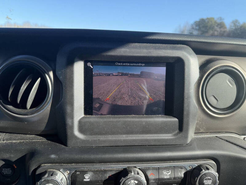 2021 Jeep Gladiator Willys